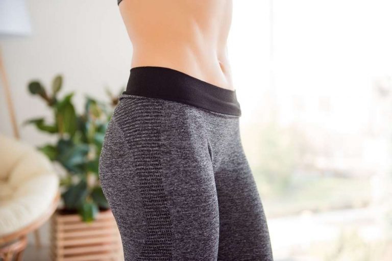 Leggings vs. Yoga Pants (Differences Explained) Dress Code Hub