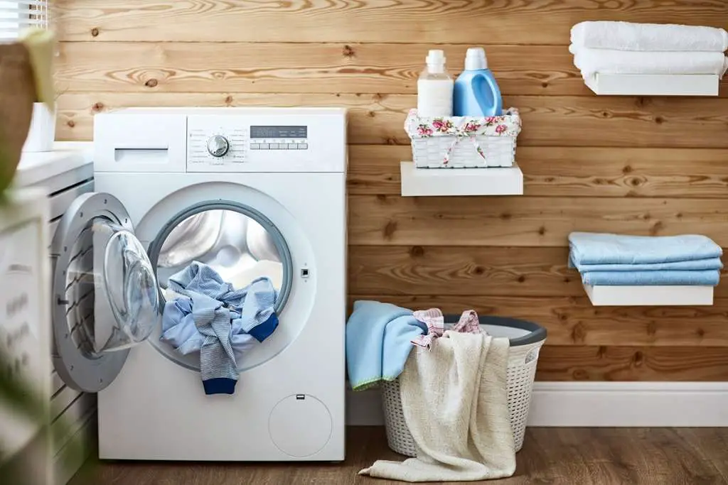 laundry room with a washing machine